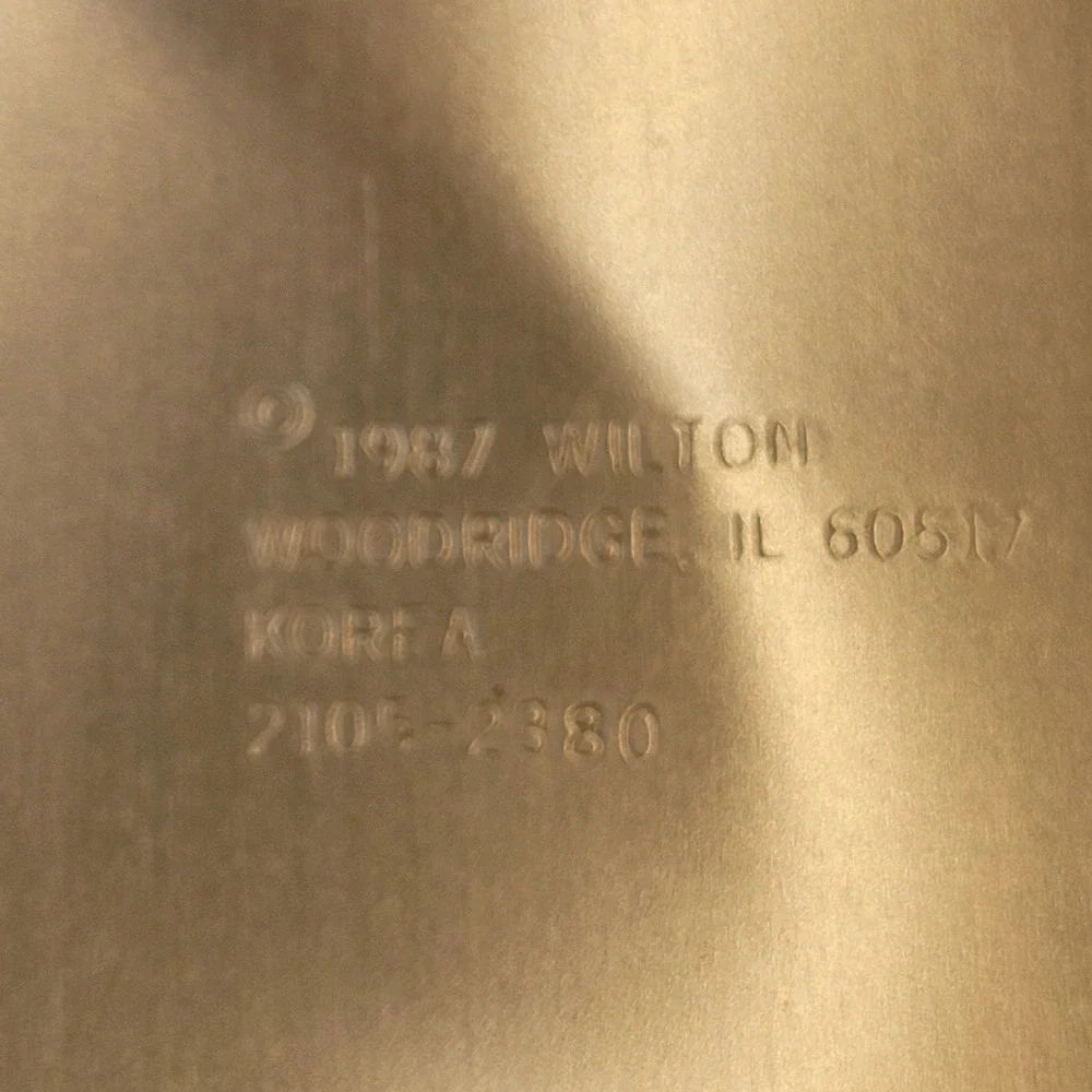 Wilton Little Mouse Cake Pan Vintage 1987 Aluminum Missy Dr Sure Mouse 2105-2380
